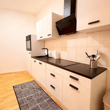 90qm 3 Private Abschliessbare 7 Betten Wlan Guest house Pforzheim